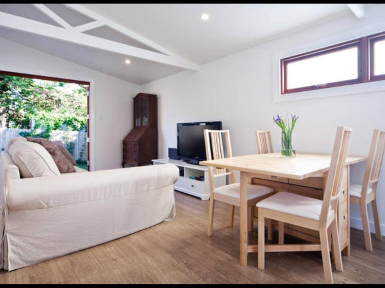 Bijoux Beach House Freshwater 외부 사진